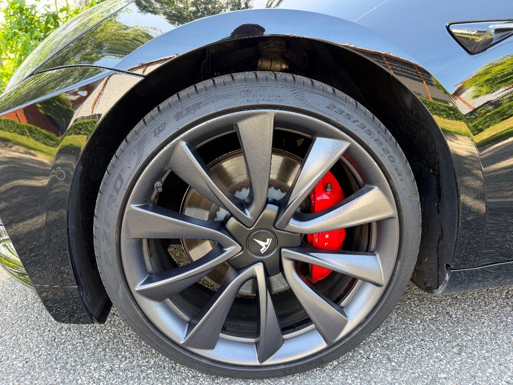 Tesla Model 3 Performance  BTW 486PK AWD €22900 ex €277,=pm, Automaat, Zwart, Zwart, Leder