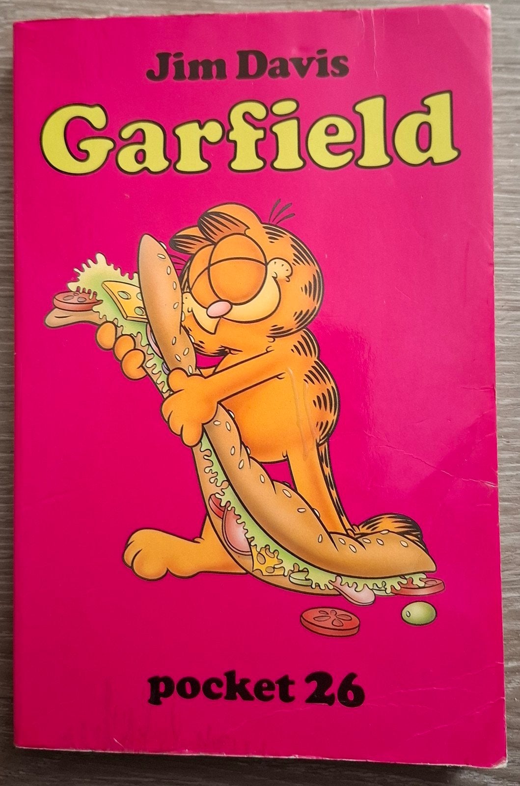 Garfield Pocket 26 - Jim Davis (1995), Boeken, Stripboeken, Gelezen, Eén stripboek, Jim Davis, Ophalen of Verzenden