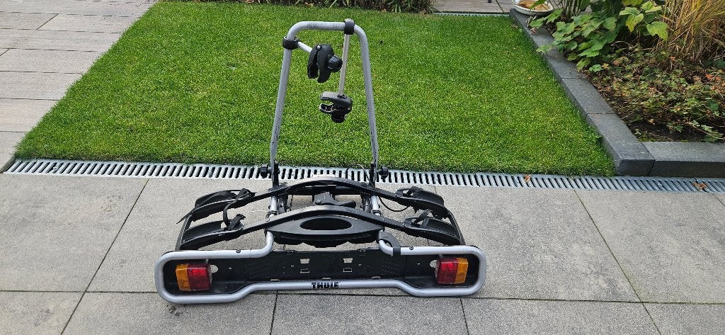 Thule fietsendrager EuroRide 941 kantelbaar, Auto diversen, Ophalen, 2 fietsen, Gebruikt, Trekhaakdrager
