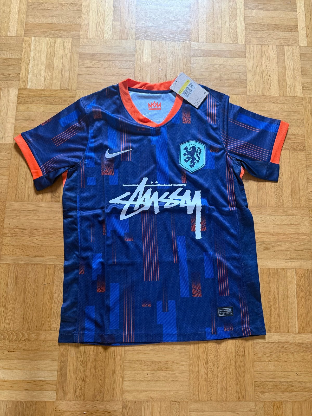 Stussy X NL WK shirt 2026 Maat S, Blauw, Nieuw, Ophalen of Verzenden, Voetbal
