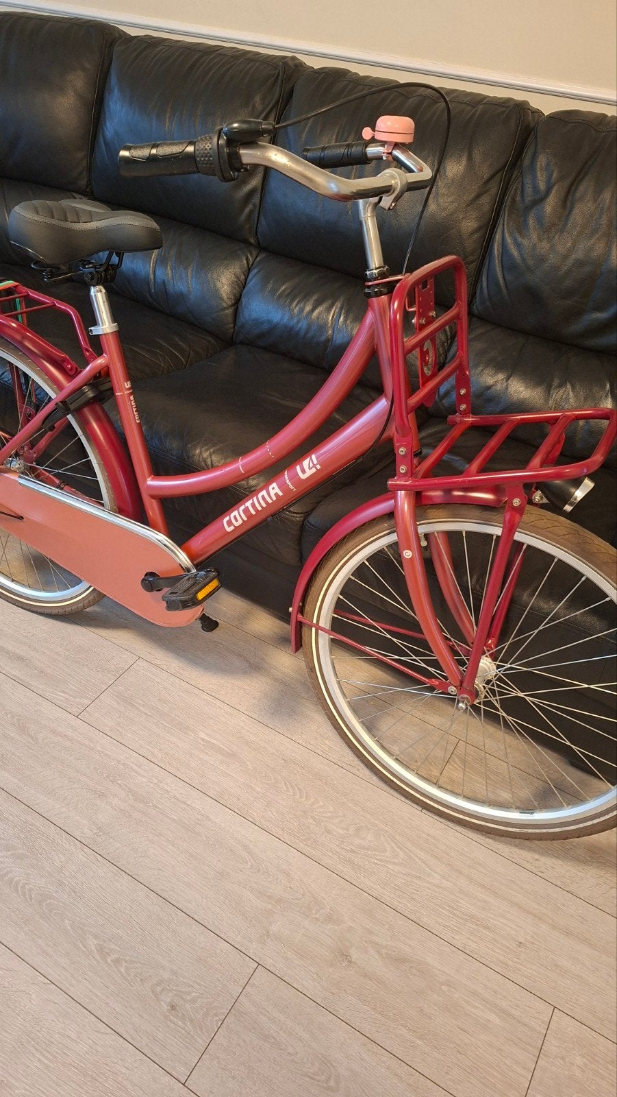 Cortina meisjesfiets 26 inch, Fietsen en Brommers, Terugtraprem, Versnellingen, Zo goed als nieuw, Cortina