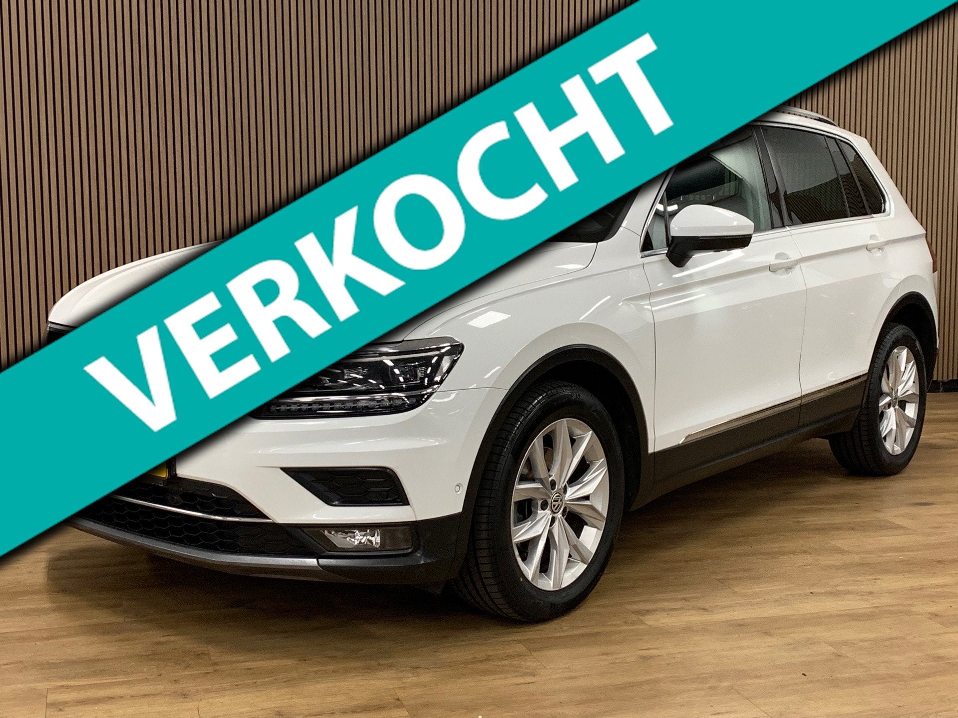 Volkswagen Tiguan 1.5 TSI ACT Highline Business R|Automaat|O, Auto's, Dealer onderhouden, 15 km/l, 4 cilinders, 150 pk