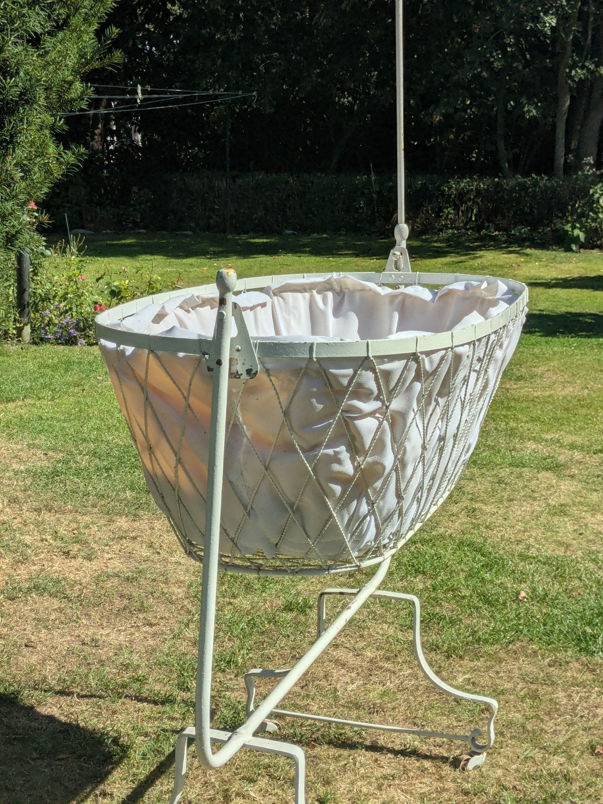 Vintage wieg, Kinderen en Baby's, Babywiegjes en Ledikanten, Ophalen, Wieg