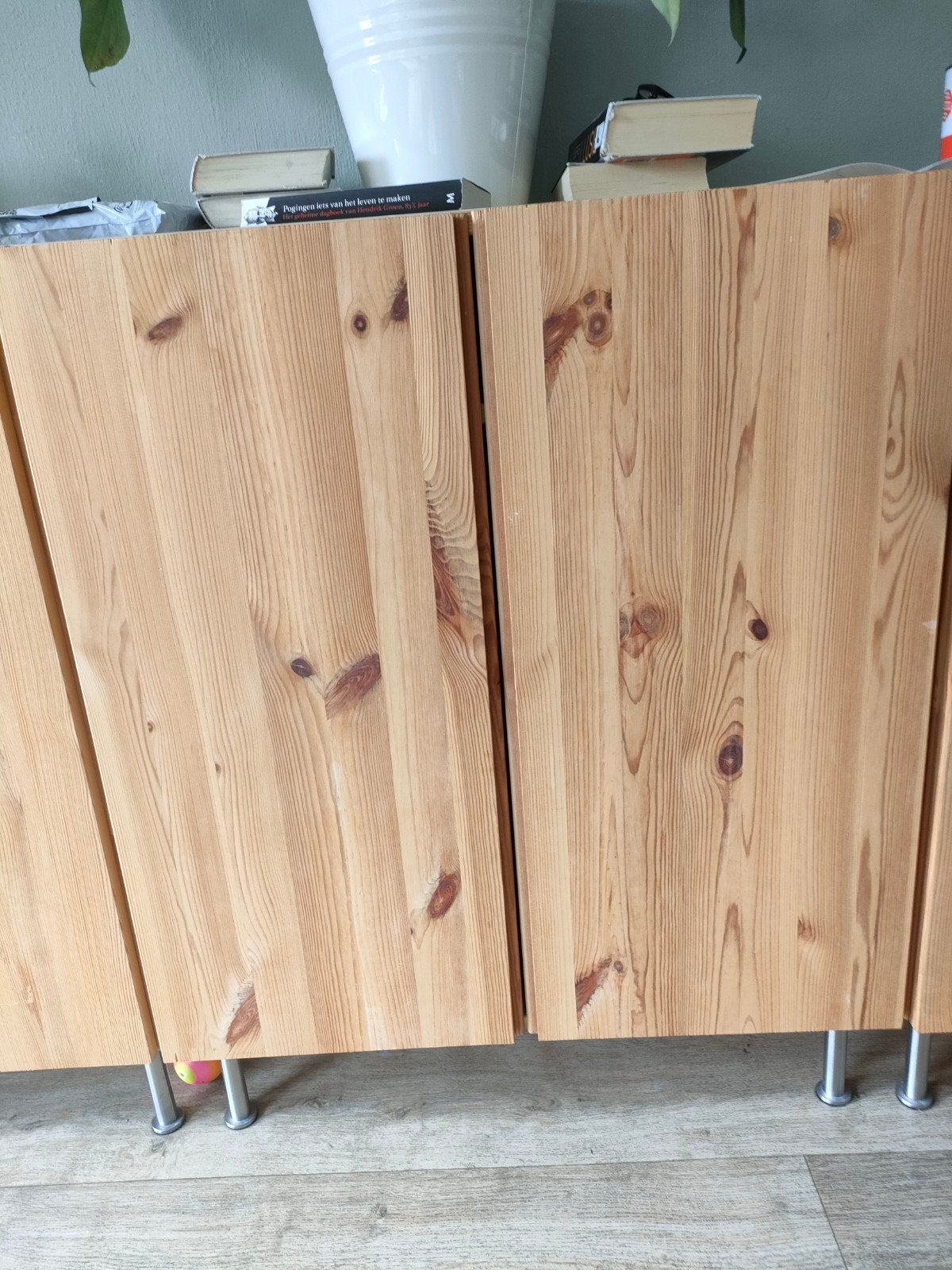 IKEA Ivar massief houten kast met twee planken en pootjes, Huis en Inrichting, Ophalen, Gebruikt