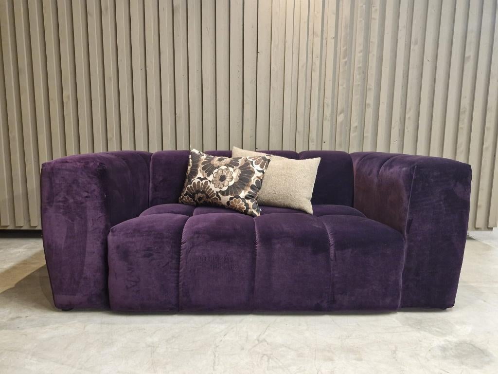 Gave paarse compacte 2-zits bank - sample sale, Ophalen, ., 150 tot 200 cm, 75 tot 100 cm