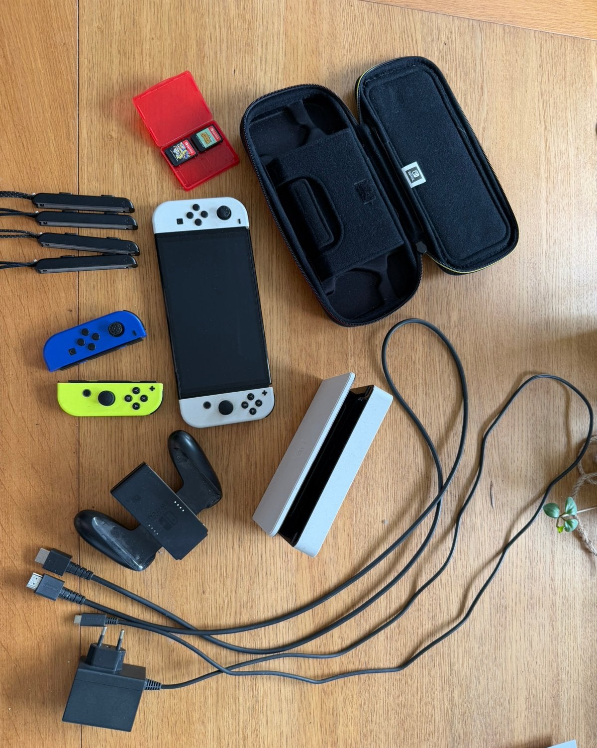 Nintendo switch Oled, Switch OLED, Met 2 controllers, Ophalen of Verzenden, Gebruikt
