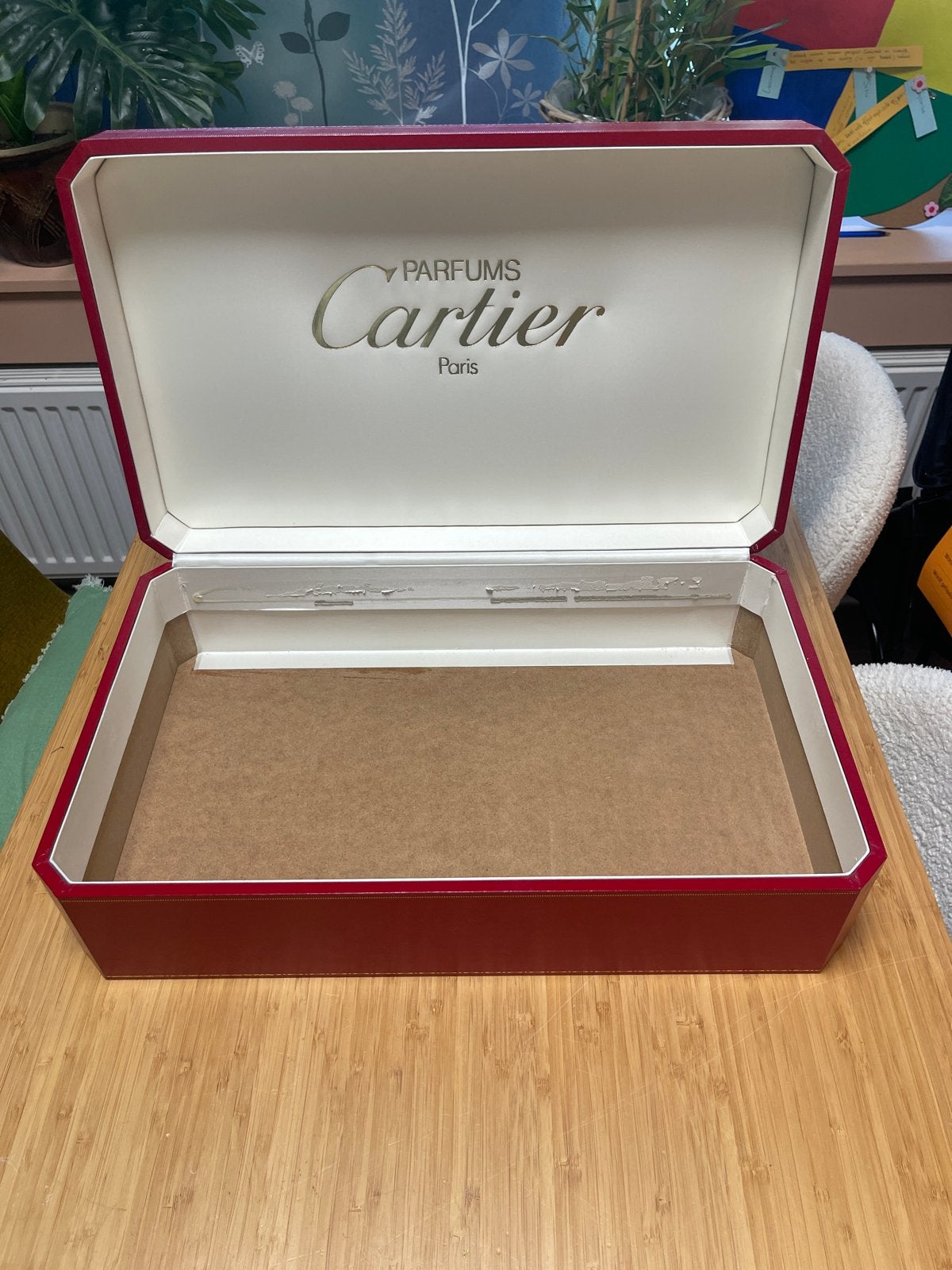 Vintage Cartier Paris parfumdisplay doos 50 x 30 cm, Ophalen of Verzenden, Gebruikt