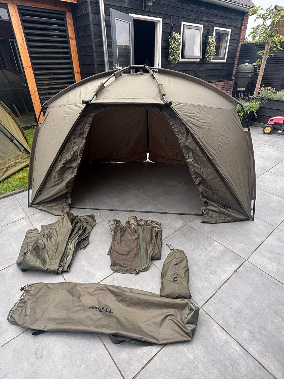 Nash Titan hide  - Zo goed als nieuw inclusief accessoires!, Watersport en Boten, Ophalen of Verzenden, Zo goed als nieuw, Overige typen