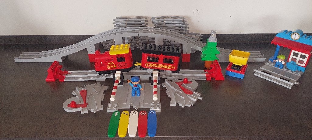 duplo trein rode werkt op app (nr 15)