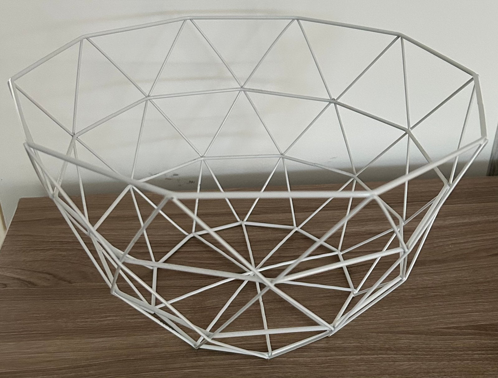 Fruitschaal metaal diamantvorm - wit 30 x 18 cm, Mand, Rond, Ophalen of Verzenden, Zo goed als nieuw