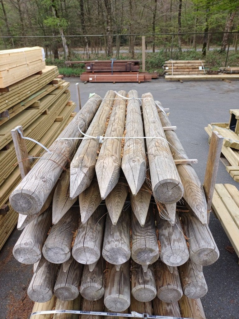 palen 225cm kop 14, gefreesd, gepunt en gekruind nr. 705, Ophalen, Nieuw, 180 tot 250 cm, Palen