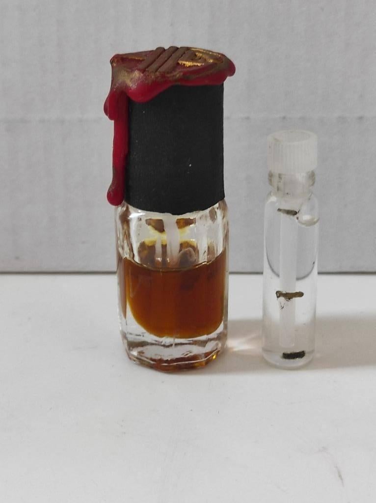 Sultan Pasha Attars/Perfumes Splits/Decants, Ophalen of Verzenden, Zo goed als nieuw