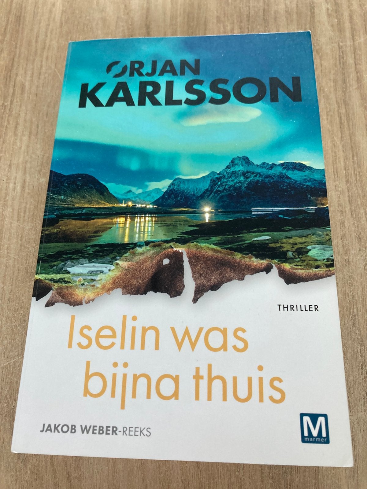 Ørjan Karlsson - Iselin was bijna thuis, Ophalen of Verzenden, Zo goed als nieuw, Ørjan Karlsson