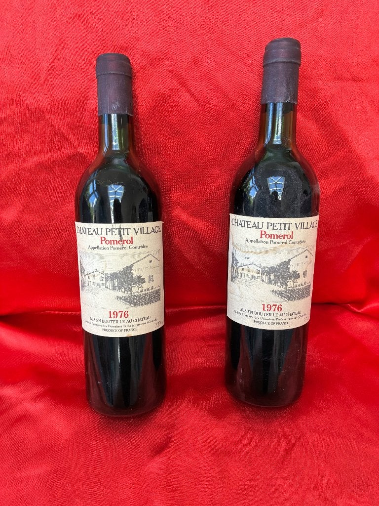 2 flessen Pomerol uit 1976 - verjaardagscadeau 50 jarige?, Frankrijk, Ophalen of Verzenden, Zo goed als nieuw, Rode wijn