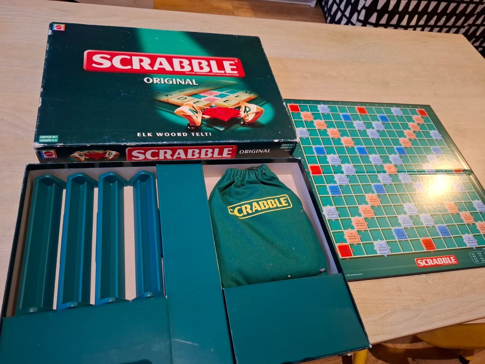 Scrabble Original Bordspel - Compleet en in goede staat, Mattel, Gebruikt, Service.mattel.com, Ophalen of Verzenden