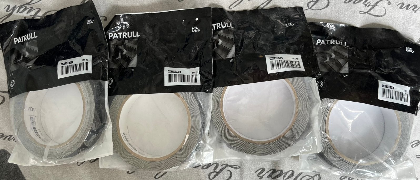 4 rollen antislipstrip, zelfklevend a 5 mtr, Ophalen, Nieuw