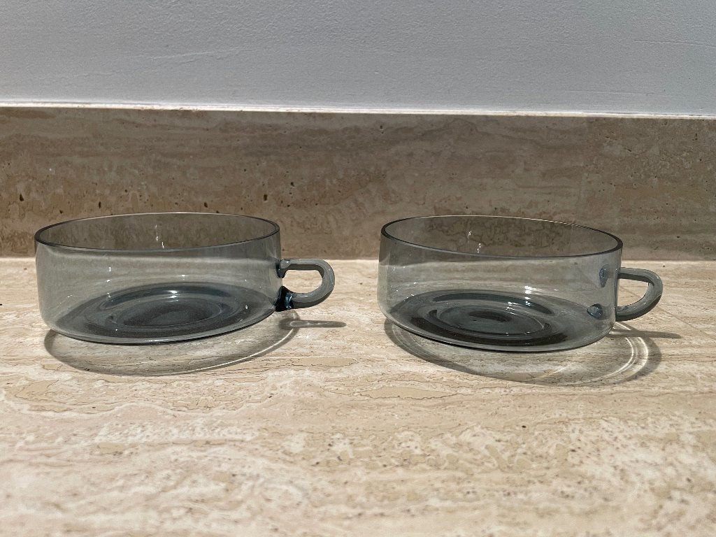 Twee glazen koppen in blauw rookglas, midcentury, Ophalen of Verzenden