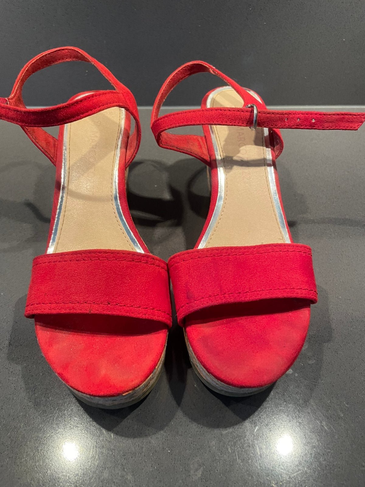 Rode sandalen maat 39, Gedragen, Rood, Sandalen of Muiltjes, Ophalen of Verzenden