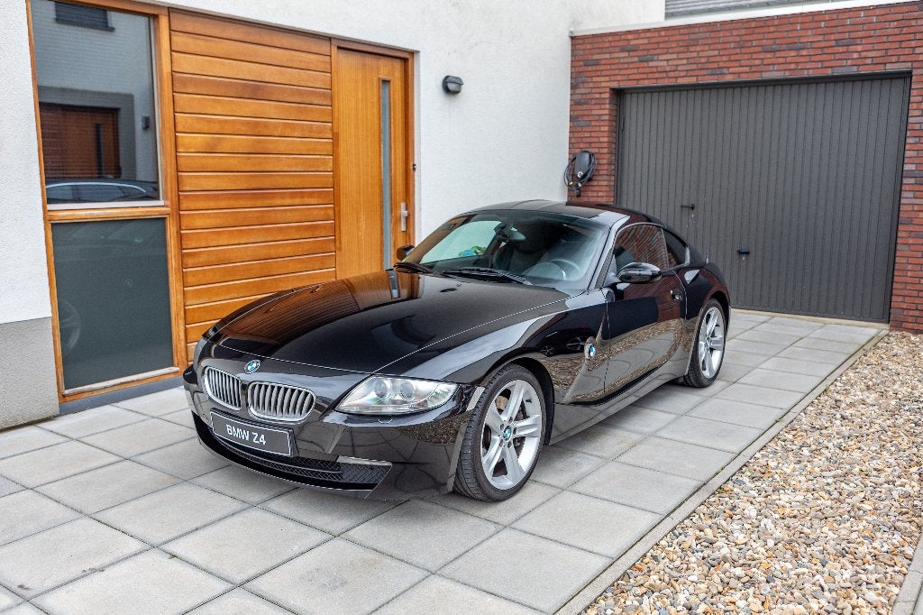 BMW Z4 3.0 SI Coupe AUT 2006 Zwart, Auto's, BMW, Automaat, Zwart, Geïmporteerd, 6 cilinders