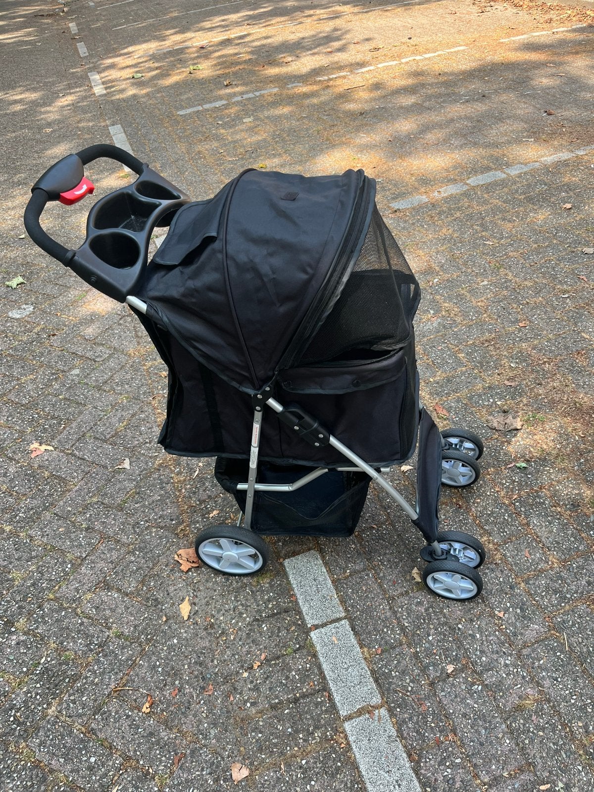 Hondenbuggy/hondenwagen zwart, Ophalen, Gebruikt