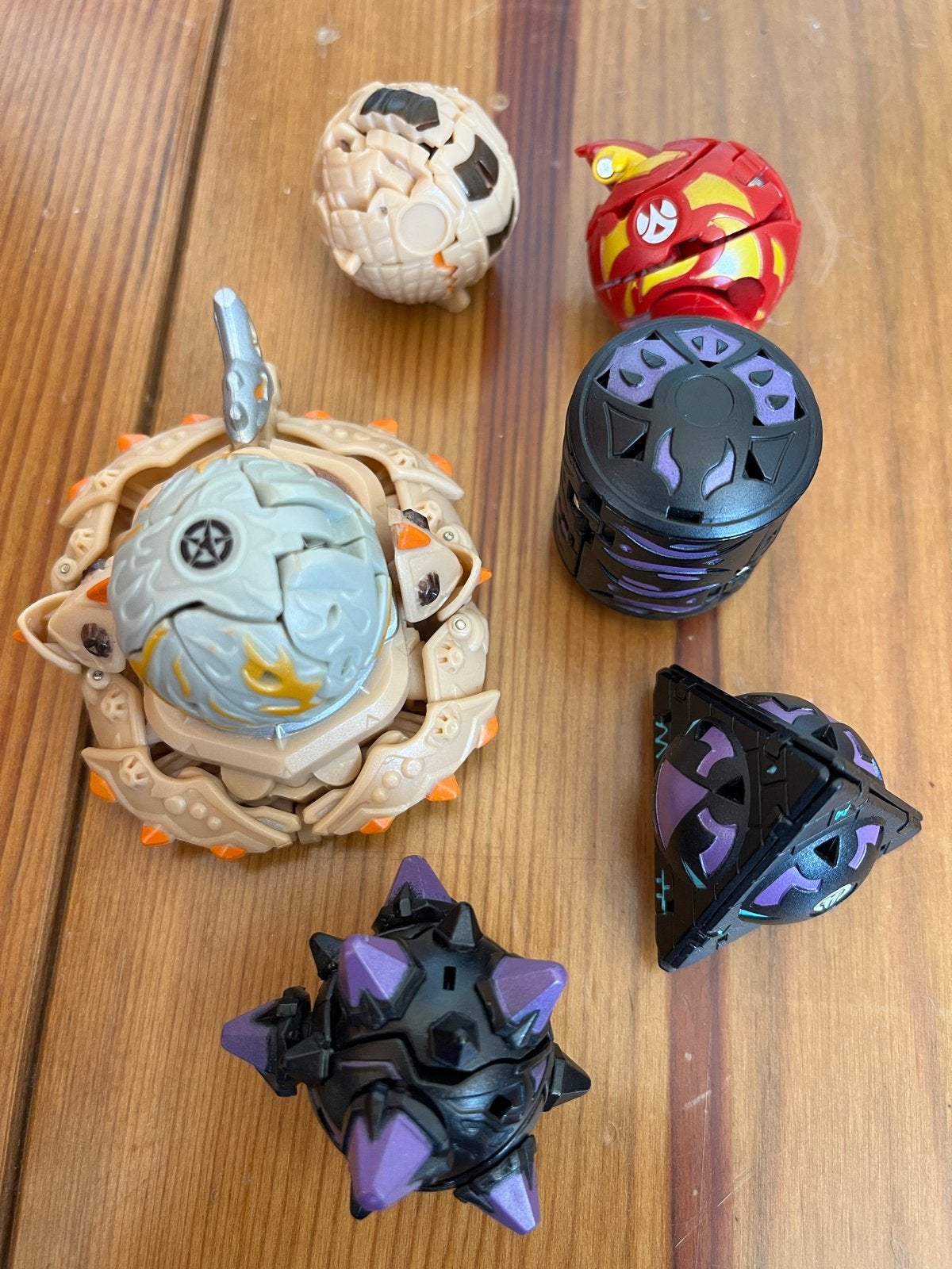 Bakugan Battle Brawlers figuren en accessoires, Ophalen of Verzenden, Gebruikt