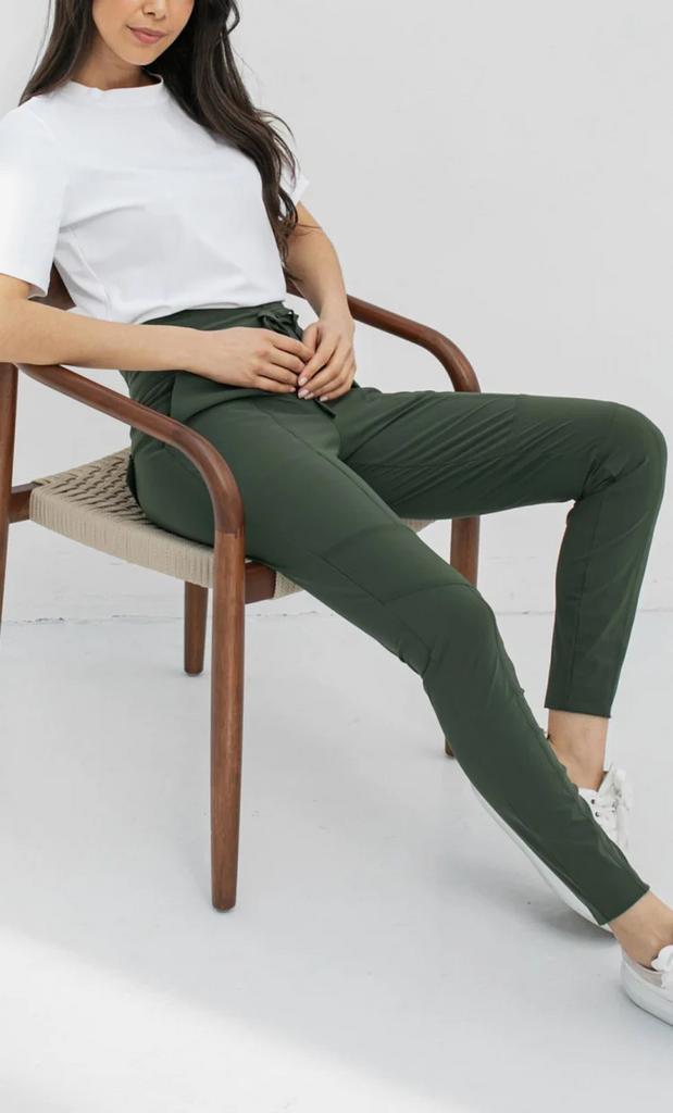 Studio anneloes new franka broek M army green travelstof, Ophalen of Verzenden, Zo goed als nieuw, Groen