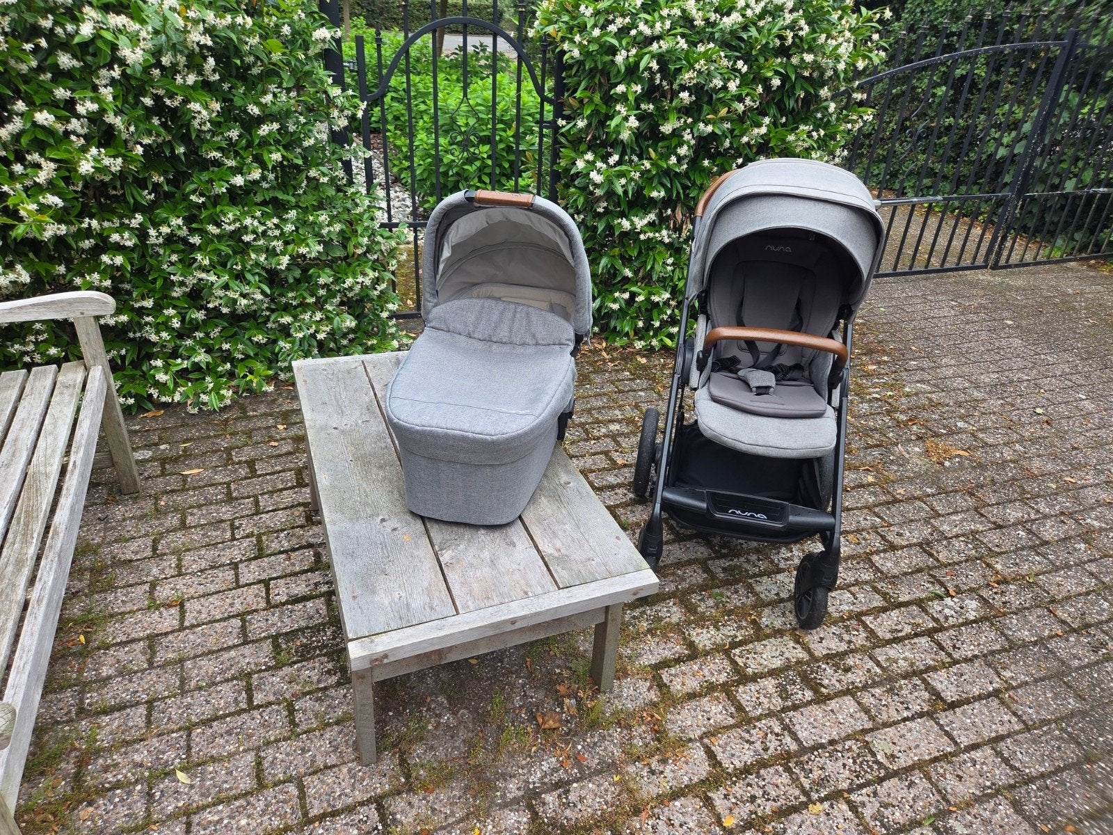 Nuna Mixx Next kinderwagen met reiswieg en accessoires, Ophalen, Overige merken, Verstelbare duwstang