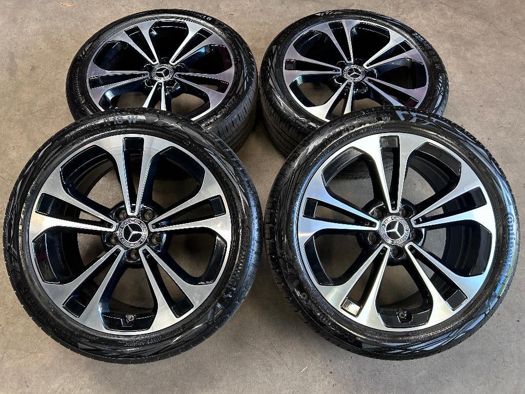 18 inch originele velgen + zomerbanden Mercedes A B CLA