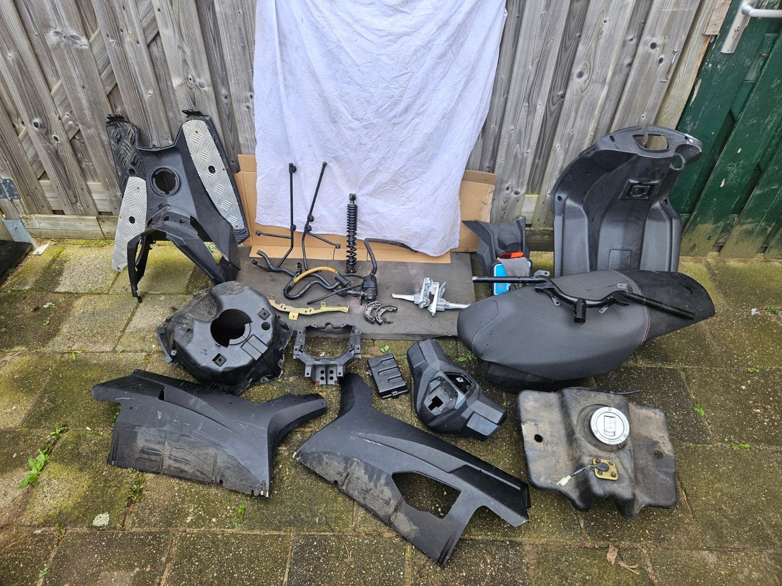 Peugeot Speedfight 3 & 4 Onderdelen, kan los verkocht worden, Ophalen of Verzenden, Gebruikt, Overige typen, Peugeot
