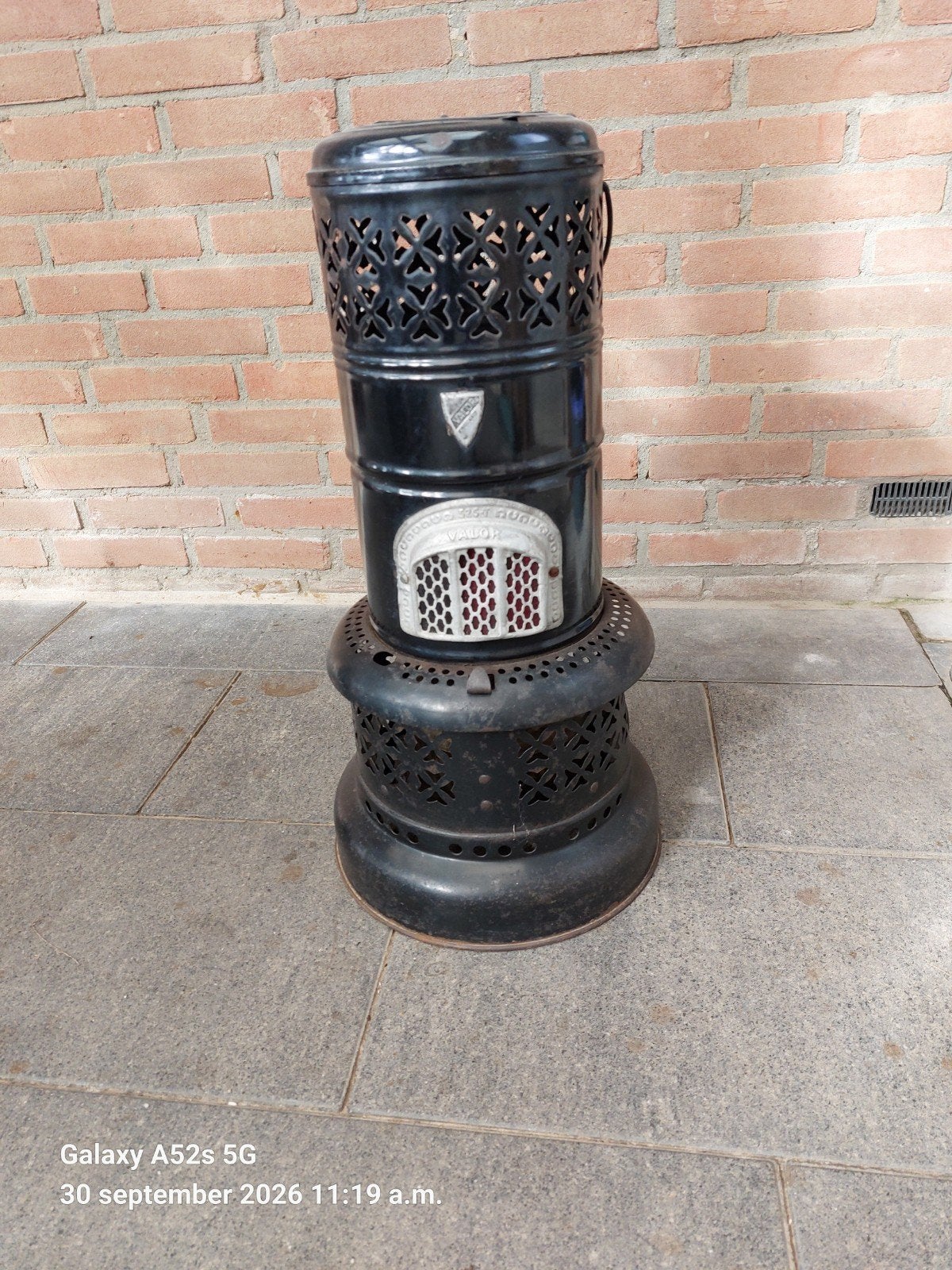 Valor 525T petroleumkachel, Ophalen