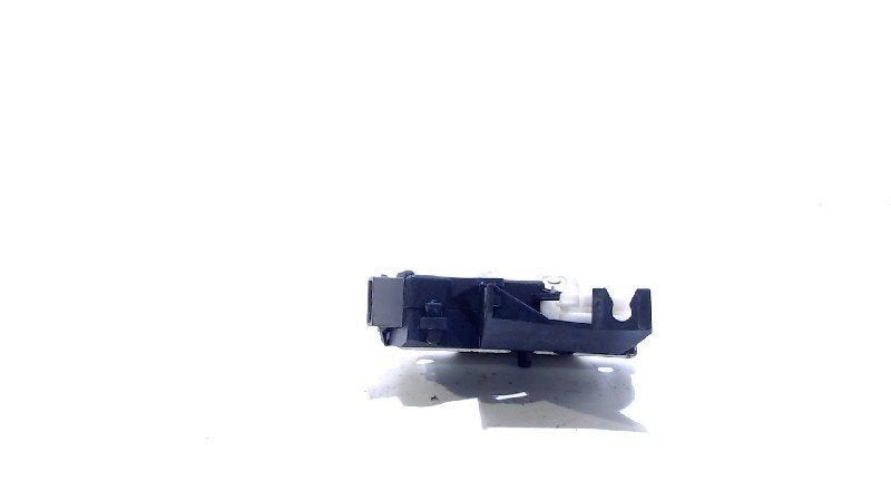 Slot mechaniek kofferdeksel achterklep elektrisch Audi A4, Auto-onderdelen, Onderdelen@venauto.nl, Van der Ven Autorecycling B.V.
