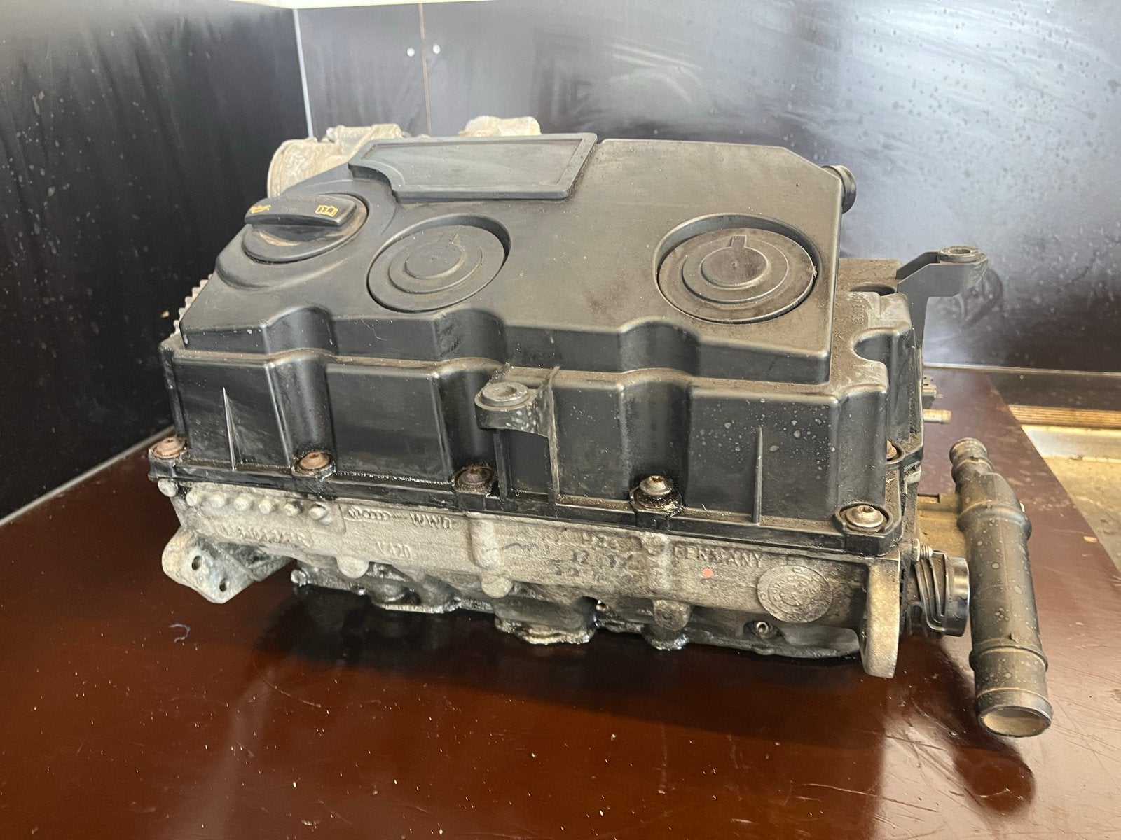 VW Caddy 3 Cilinderkop 038103373R, Ophalen of Verzenden, Gebruikt, Volkswagen