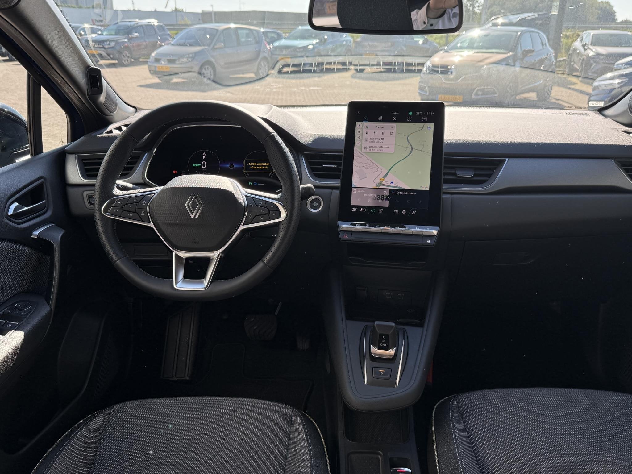 Renault Captur 1.8 E-Tech full hybrid 160 techno | Demo | Pa, 1789 cc, 4 cilinders, Blauw, Leder en Stof