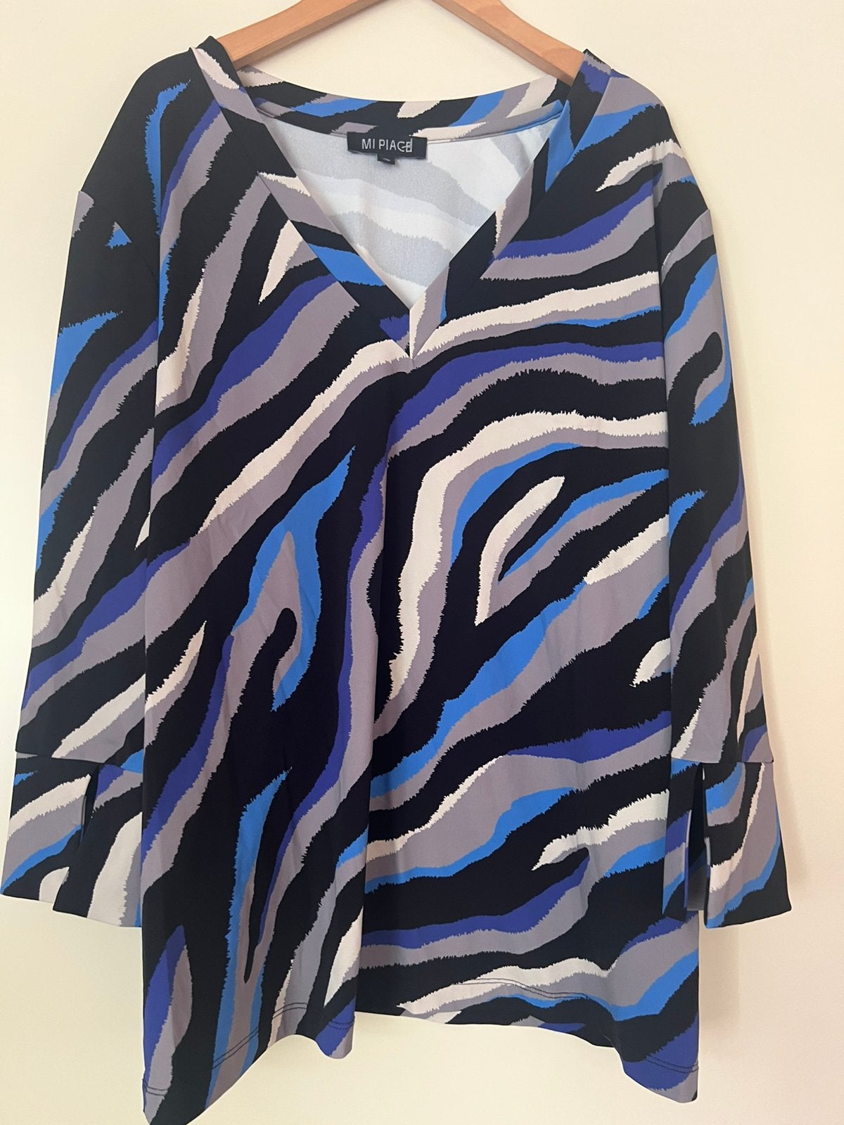 Mi Piace mooie top van travelstof/ maat xl, Blauw, Maat 42/44 (L), Nieuw, Ophalen of Verzenden
