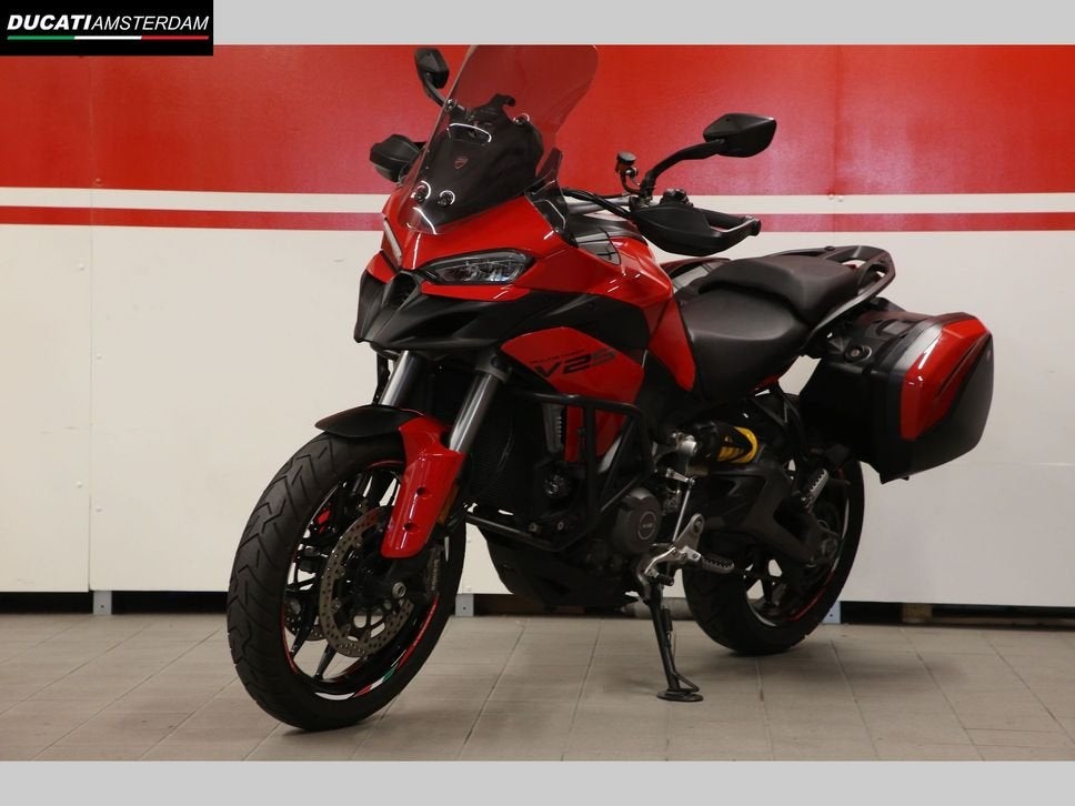 DUCATI MULTISTRADA V2 S (bj 2025) 10.010 km, DUCATI, 2 cilinders, 890 cc, Motorrijbewijs A