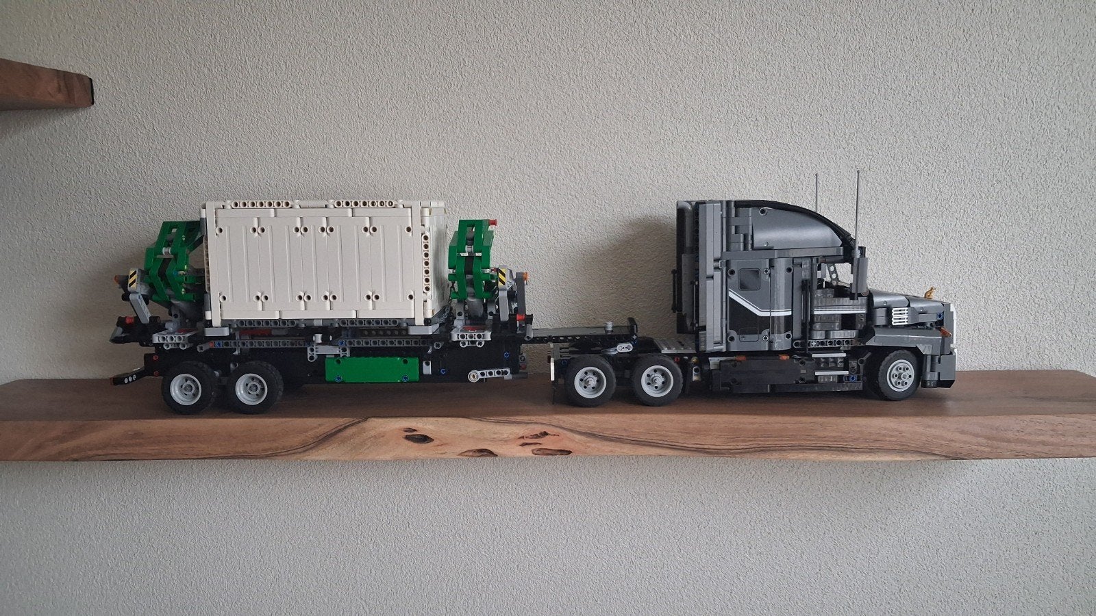 lego technic 42078 Mack, Ophalen, Zo goed als nieuw