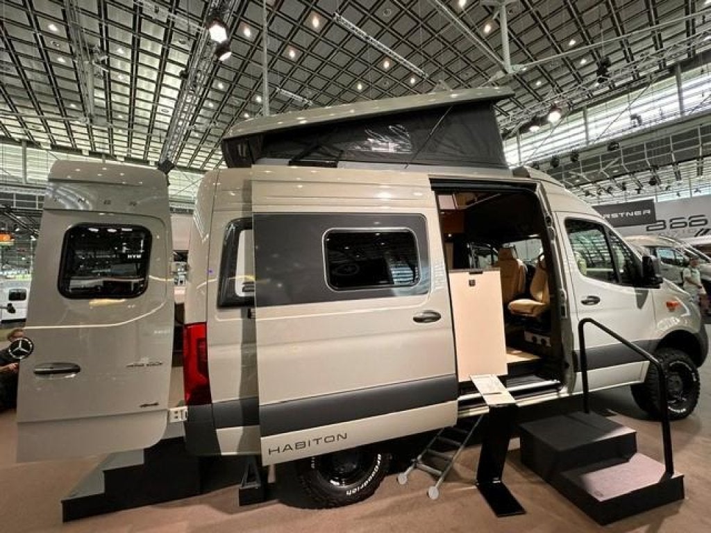 Bürstner Habiton HMX 6.1 4x4, Automaat, Chemisch toilet, Ringverwarming, Elektrische ramen