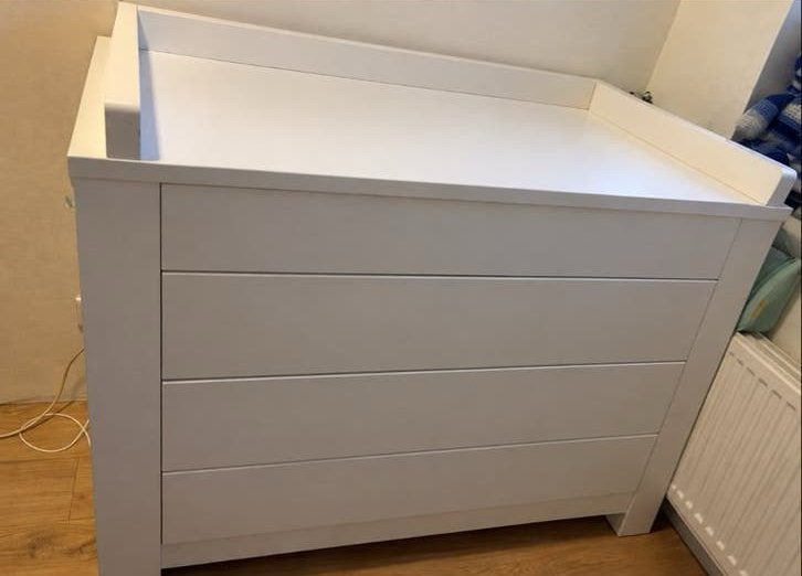 Witte Commode met Lades - Zo goed als nieuw, 50 tot 70 cm, Ophalen of Verzenden, Zo goed als nieuw, 75 tot 100 cm