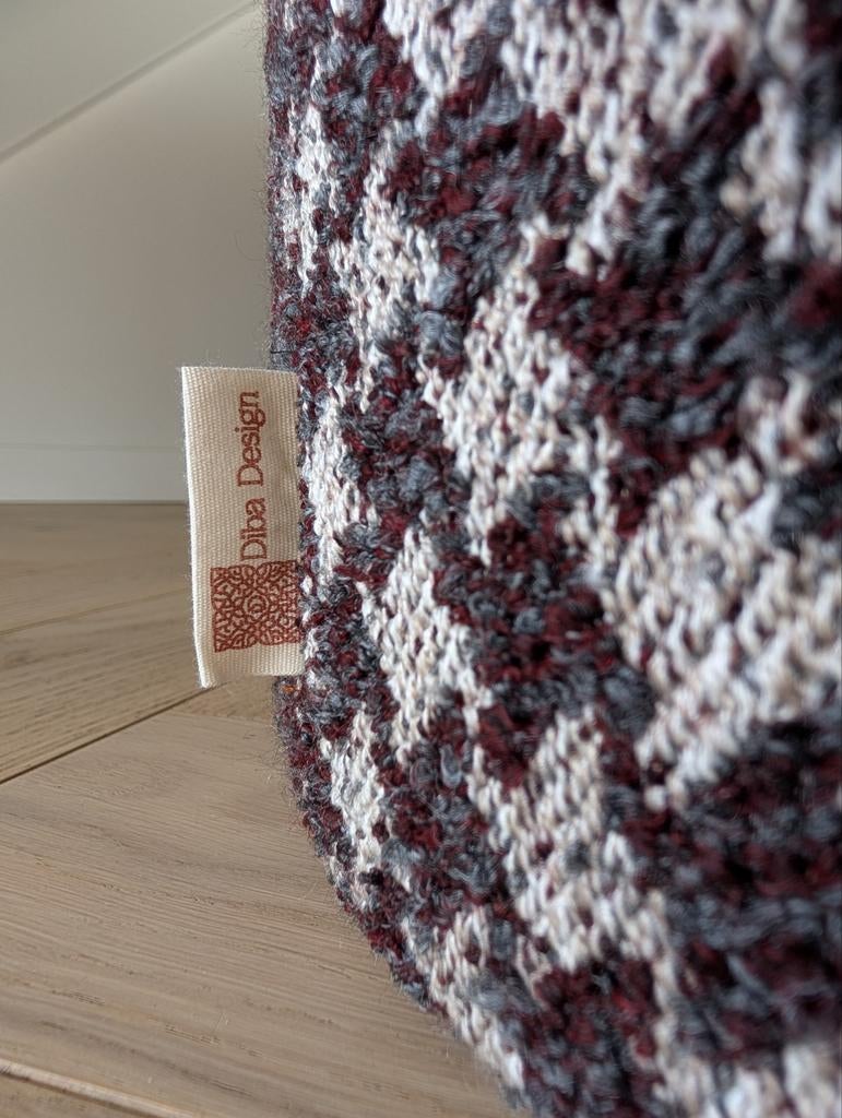 Poef aubergine, Minder dan 50 cm, Diba design, Rond, Nieuw