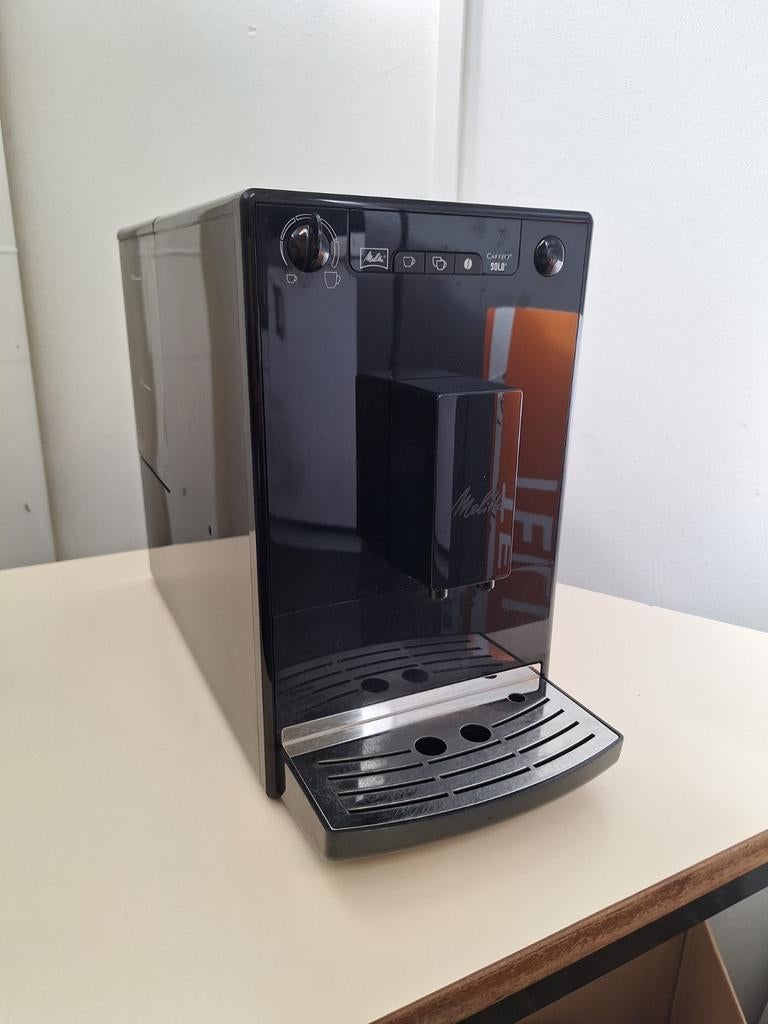 Melitta Caffeo Solo koffiezetapparaat - Goed werkend, Afneembaar waterreservoir, Koffiemachine, Zo goed als nieuw, 4 tot 10 kopjes