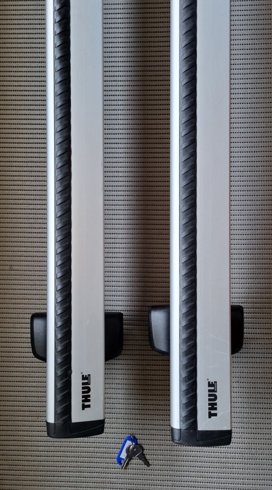 thule wingbar dakdragers Volvo V60 (gladdak), Auto diversen, Dakdragers, Ophalen of Verzenden, Zo goed als nieuw