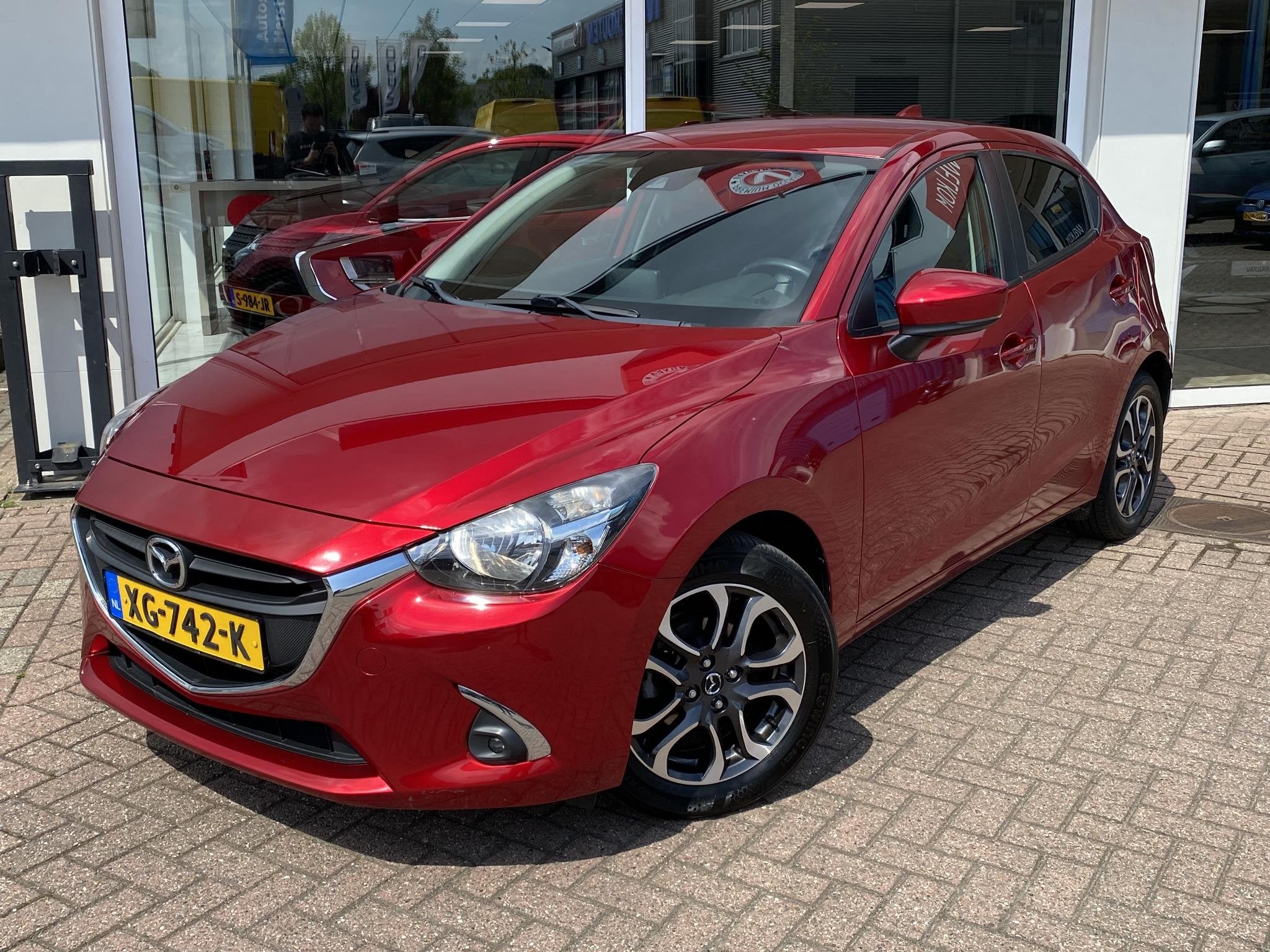 Mazda 2 1.5 Skyactiv-G Sport Selected, Voorwielaandrijving, Stof, Origineel Nederlands, Handgeschakeld
