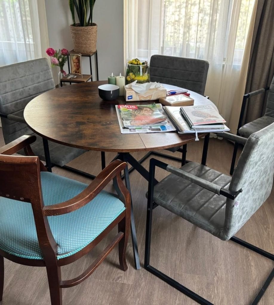 Houten ronde eettafel 100 cm, Huis en Inrichting, Tafels | Eettafels, Ophalen, Design, Rond, Zo goed als nieuw