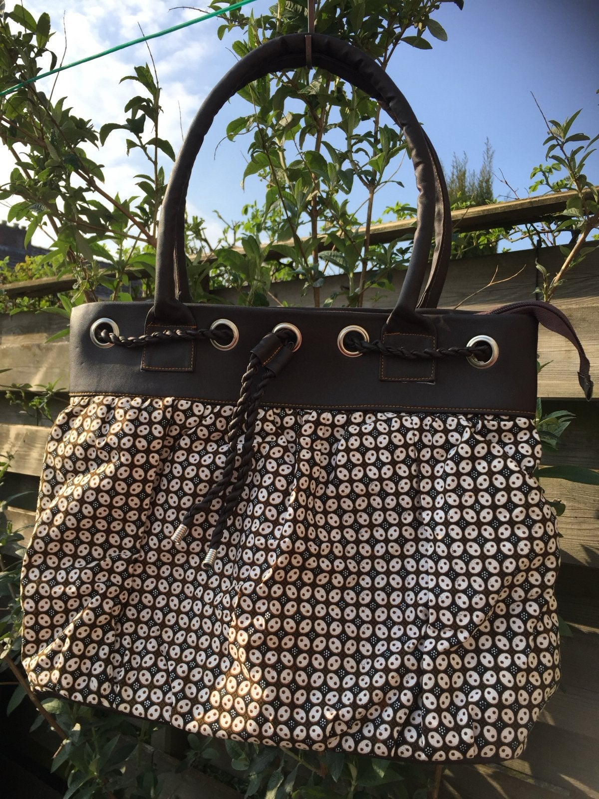 Dames Batik Tas - Stijlvol en Uniek, Sieraden, Tassen en Uiterlijk, Verzenden, Nieuw, Bruin, Handtas