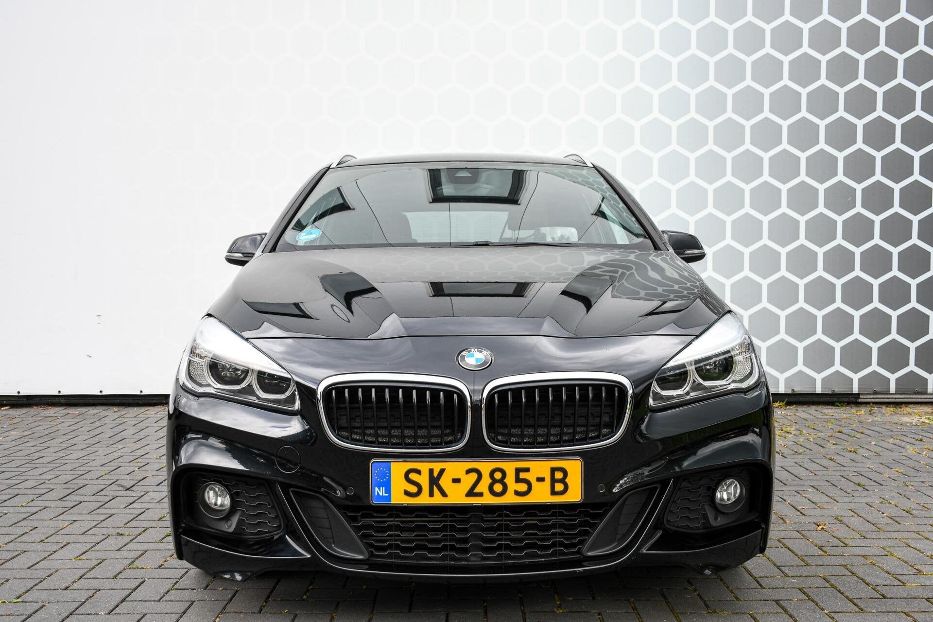 BMW 2-serie Active Tourer 218i High Executive M-pakket Autom, Auto's, 1345 kg, 136 pk, Gebruikt, Euro 6