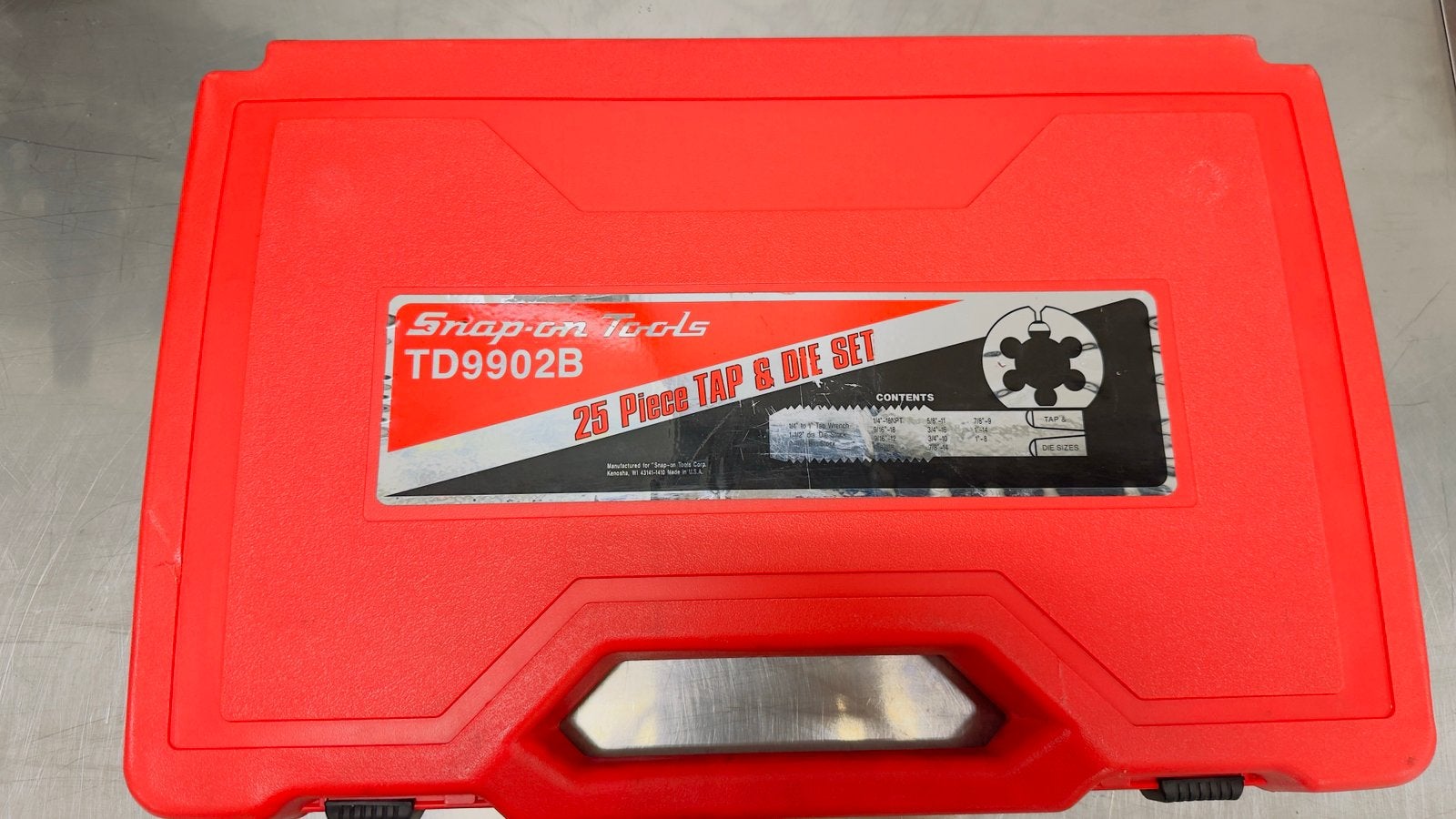 Snap-on TD9902B Tap- en Snijplatenset 25 delig, Auto diversen, Ophalen, Zo goed als nieuw