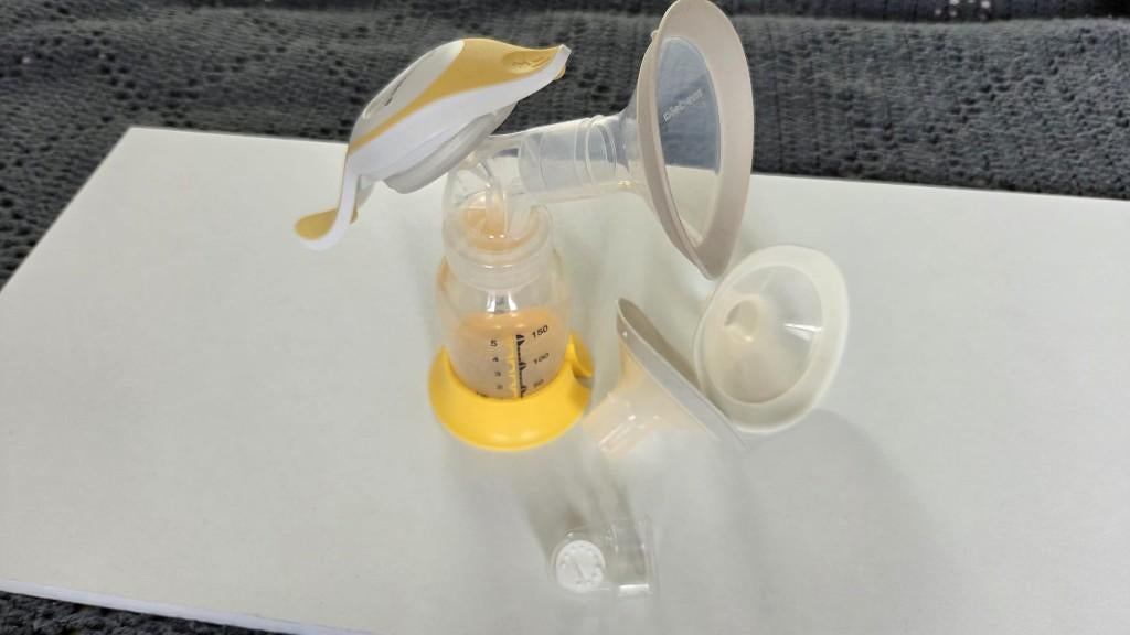 Medela Harmony handkolf, Kinderen en Baby's, Babyvoeding en Toebehoren, Ophalen of Verzenden, Zo goed als nieuw, Borstkolf
