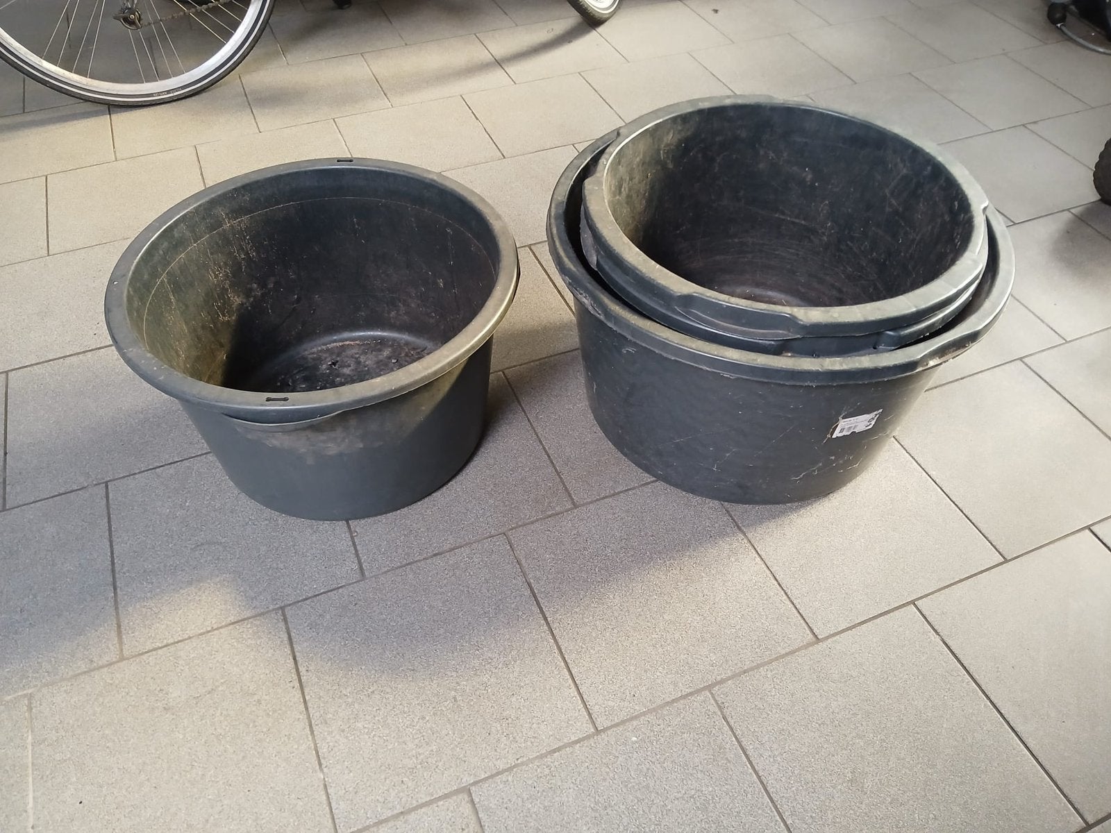 Kuipen voor plant of boompje, Tuin en Terras, Ophalen, Kunststof, Gebruikt, Rond