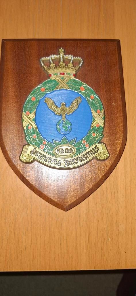 Wapenschild Koninklijke Luchtmacht vliegbasis Soesterberg, Ophalen of Verzenden, Luchtmacht, Nederland, Embleem of Badge