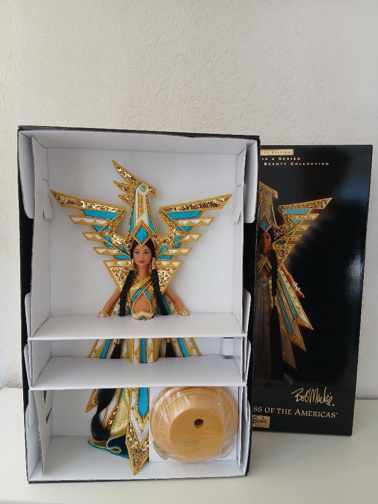 Mackie Goddess Americas nrfb, Verzamelen, Poppen, Ophalen, Nieuw, Pop